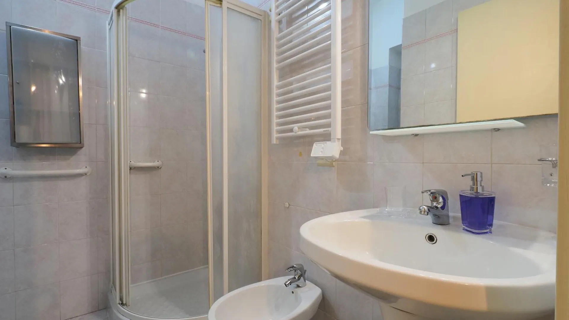 Primopiano - Lecco Apartment Milan